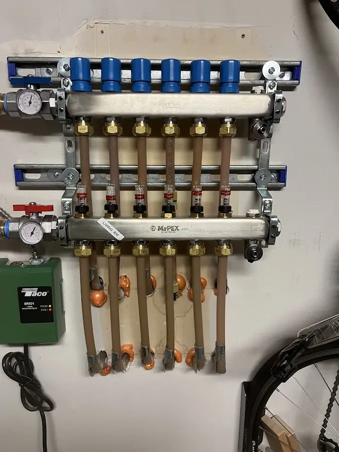 Plumber performing Leak Detection at a residential property in Miramar